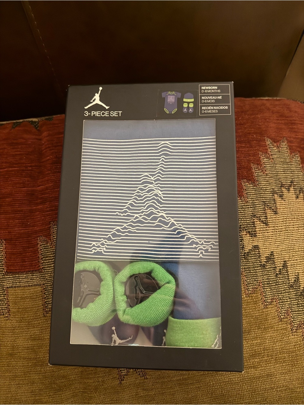 Jordan Men's 3-Piece Undershirt & Socks Set - Navy & Bright Green
